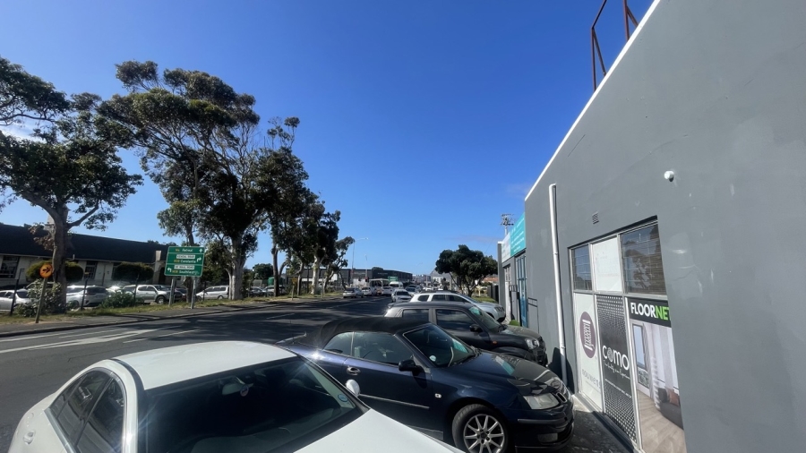 To Let commercial Property for Rent in Diep River Western Cape